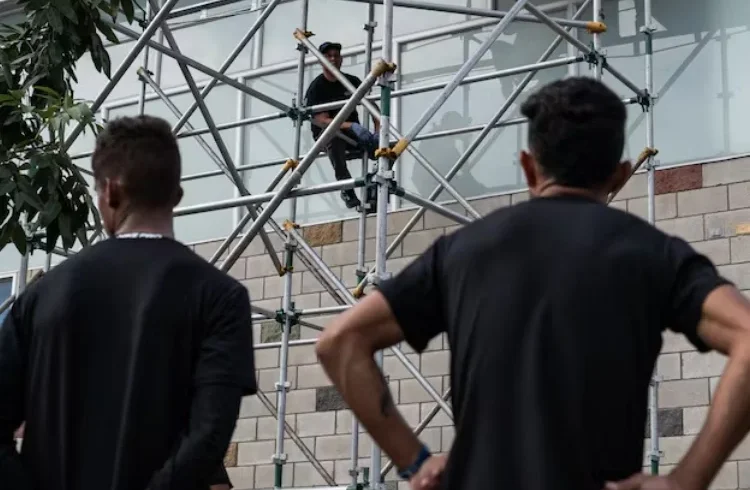 Petro envía a sus ministros a Caracas tras cancelar reunión con Delcy Rodríguez en la frontera – EXTRA

 – Tinta clara