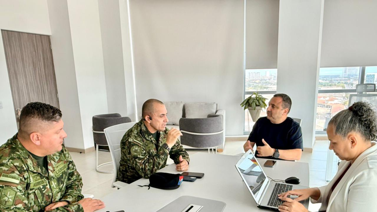 refuerzan la lucha contra la extorsión en la ciudad; Distrito invertirá más de $14.000 millones

 – Tinta clara