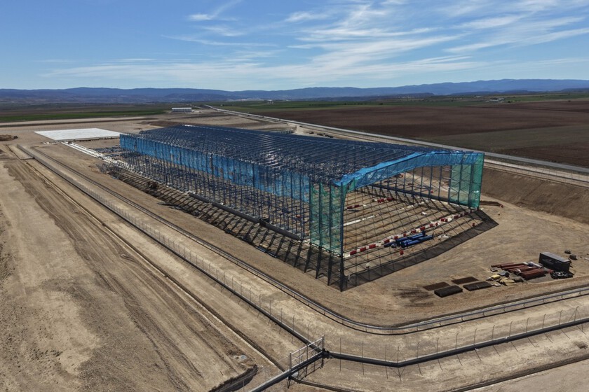 ser la primera ciudad de Europa con un «astropuerto»

 – Tinta clara