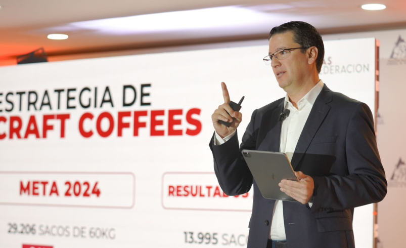 La Asociación de Cafeteros constata caída de producción y exportaciones por mal clima y mayores costos: este es el panorama

 – Tinta clara