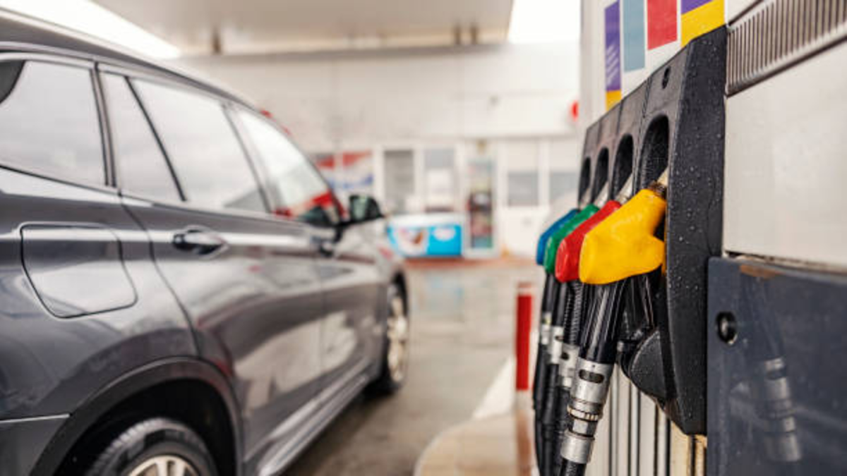 ¿Necesitaba más? Riesgos para la economía El precio de la gasolina aumenta sólo $375 en abril

 – Tinta clara
