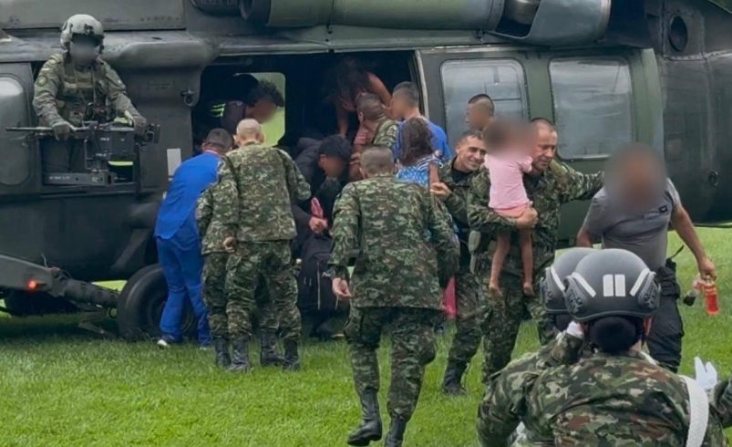 una palabra fue clave para encontrarlos

 – Tinta clara