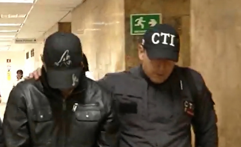 Exmilitar Richard Antonio Pérez es condenado por tortura en Medellín

 – Tinta clara