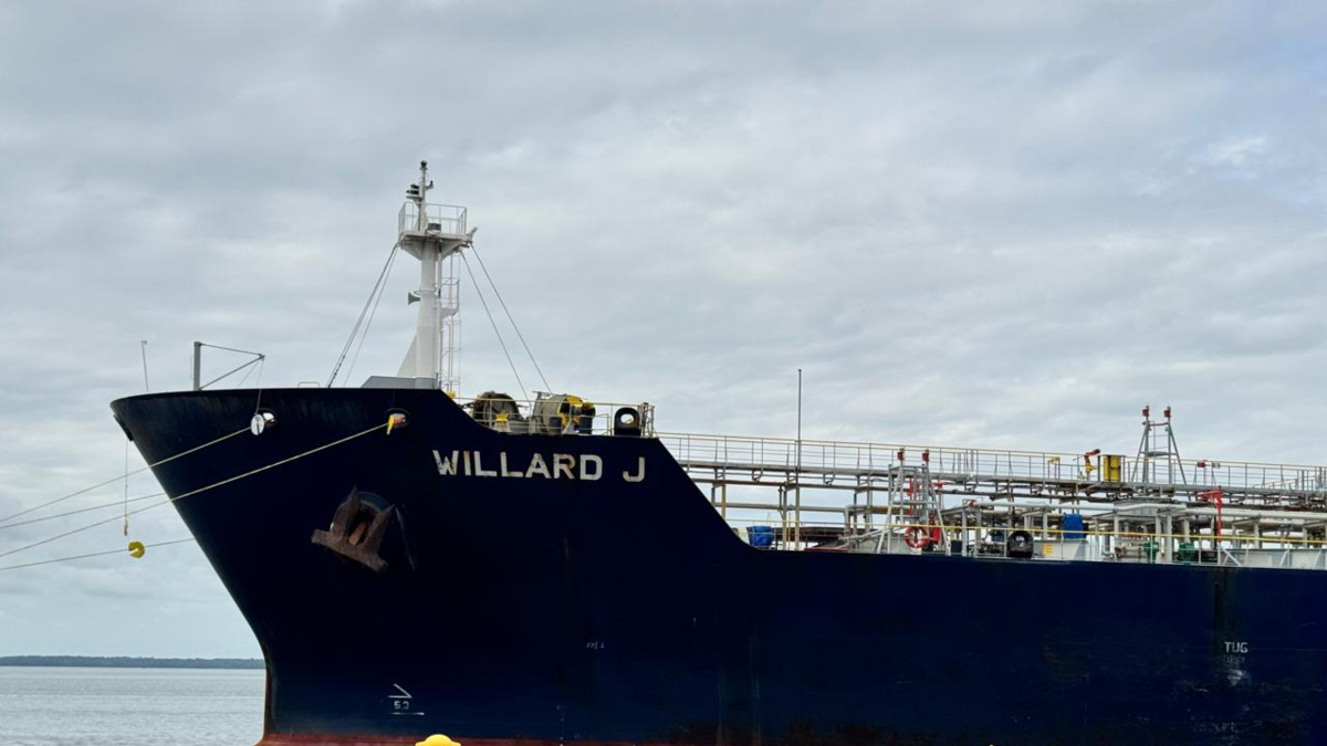 ¿Cómo opera la nueva ruta logística marítima para el transporte de combustibles desde una refinería de Cartagena hasta Tumaco?

 – Tinta clara