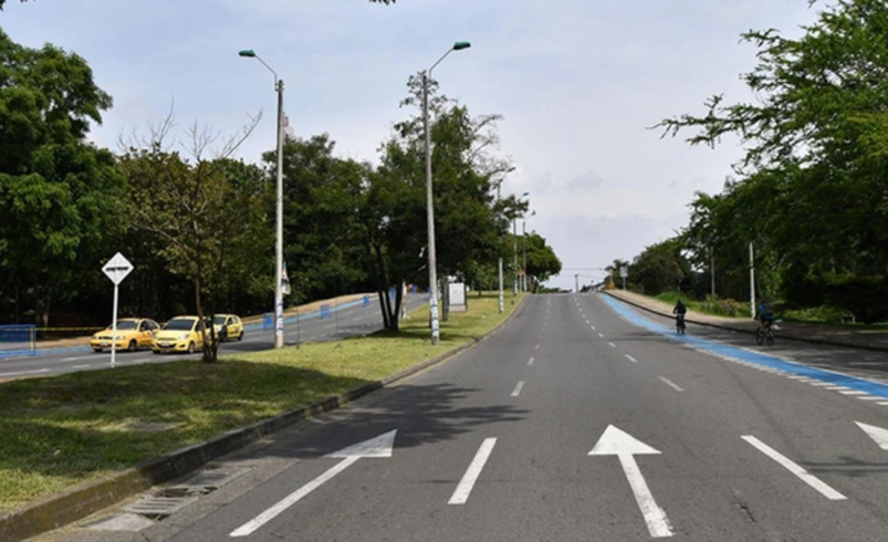 ¿Puede circular su vehículo el 3 de mayo en Cali? Guía rápida de excepciones para el Día de la Movilidad Activa y la Maratón

 – Tinta clara