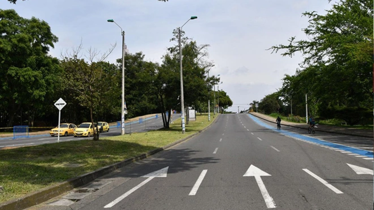 ¿Puede circular su vehículo el 3 de mayo en Cali? Guía rápida de excepciones para el Día de la Movilidad Activa y la Maratón

 – Tinta clara