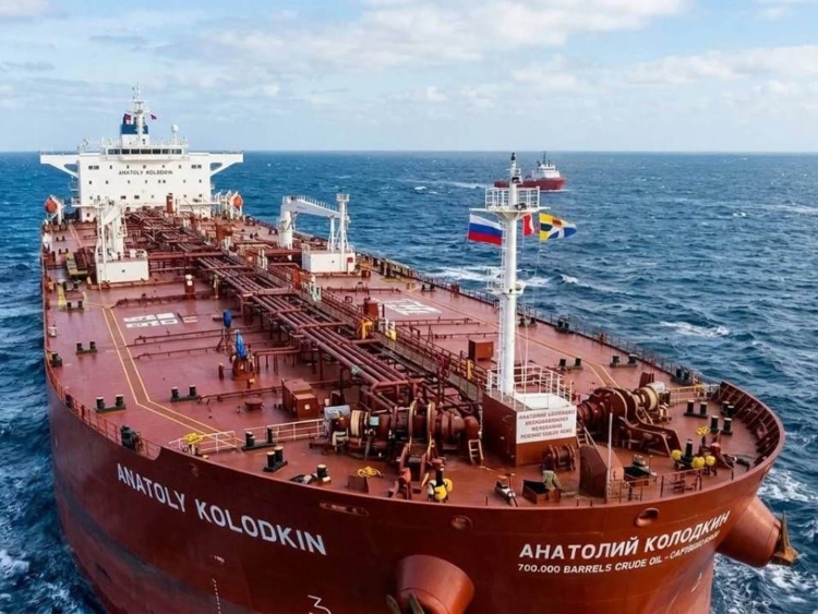 El buque ruso Anatoly Kolodkin atraca en Matanzas para aliviar la asfixia energética en Cuba – EXTRA

 – Tinta clara