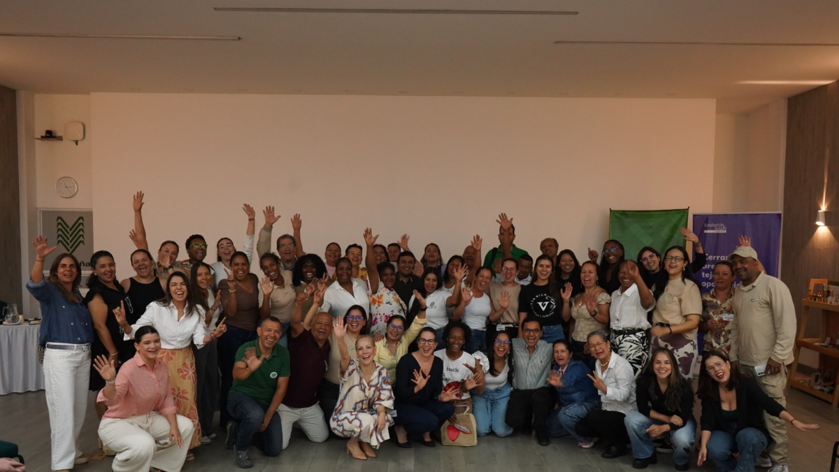 La alianza que posibilita el crecimiento de 900 negocios para cambiar la vida de familias rurales del Valle

 – Tinta clara