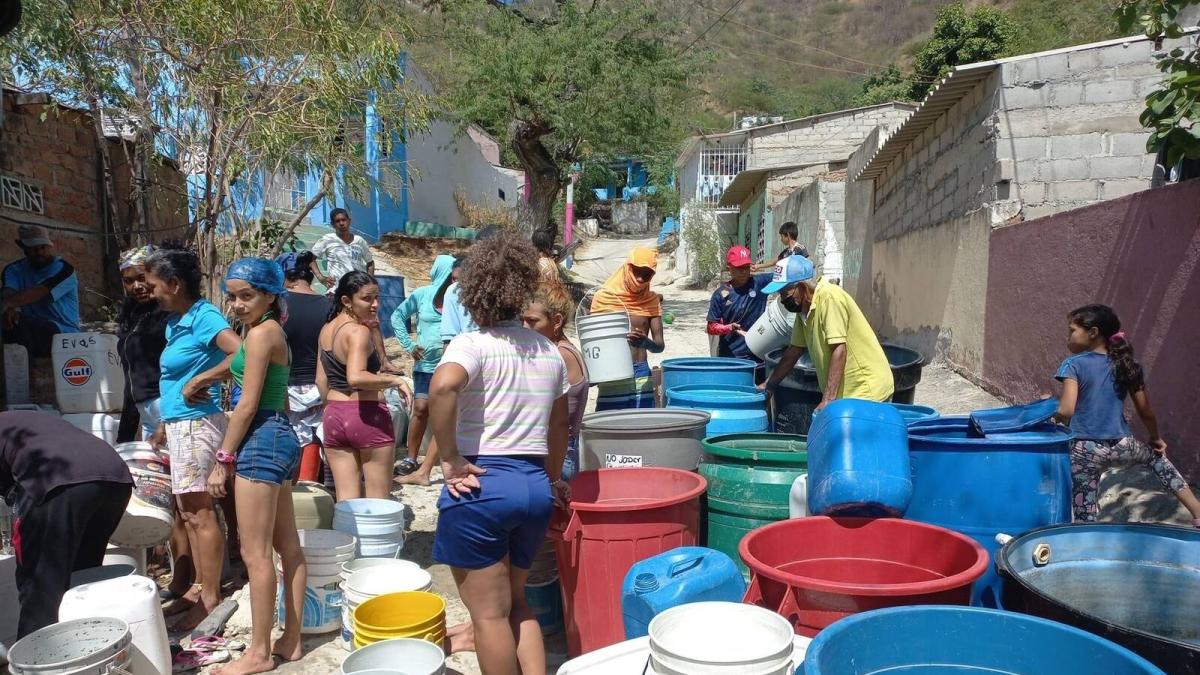 Santa Marta lanza su propia solución al problema del agua mientras el Gobierno Nacional define la construcción de la planta desalinizadora

 – Tinta clara