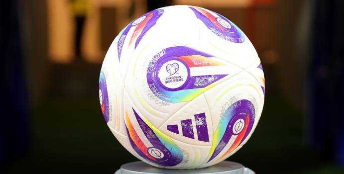 Suecia, Türkiye, República Checa y Bosnia se clasificaron para el Mundial

 – Tinta clara