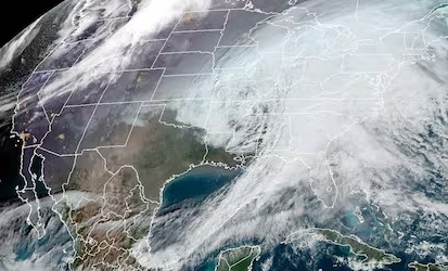 Sistema frontal provoca intensas lluvias en Estados Unidos – EXTRA

 – Tinta clara