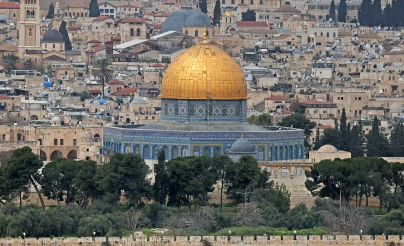 Jerusalén reabre lugares santos tras tregua – EXTRA

 – Tinta clara