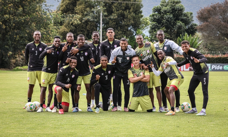 Santa Fe suma siete nuevos talentos a su plantel para la Libertadores

 – Tinta clara